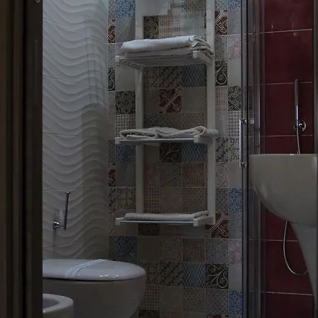 Domus * بومبيي